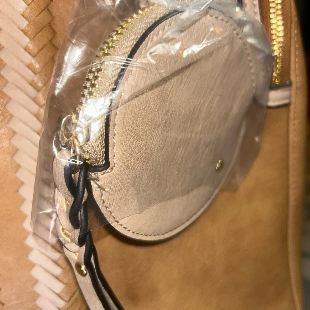 NWT Violet Ray satchel crossbody bag